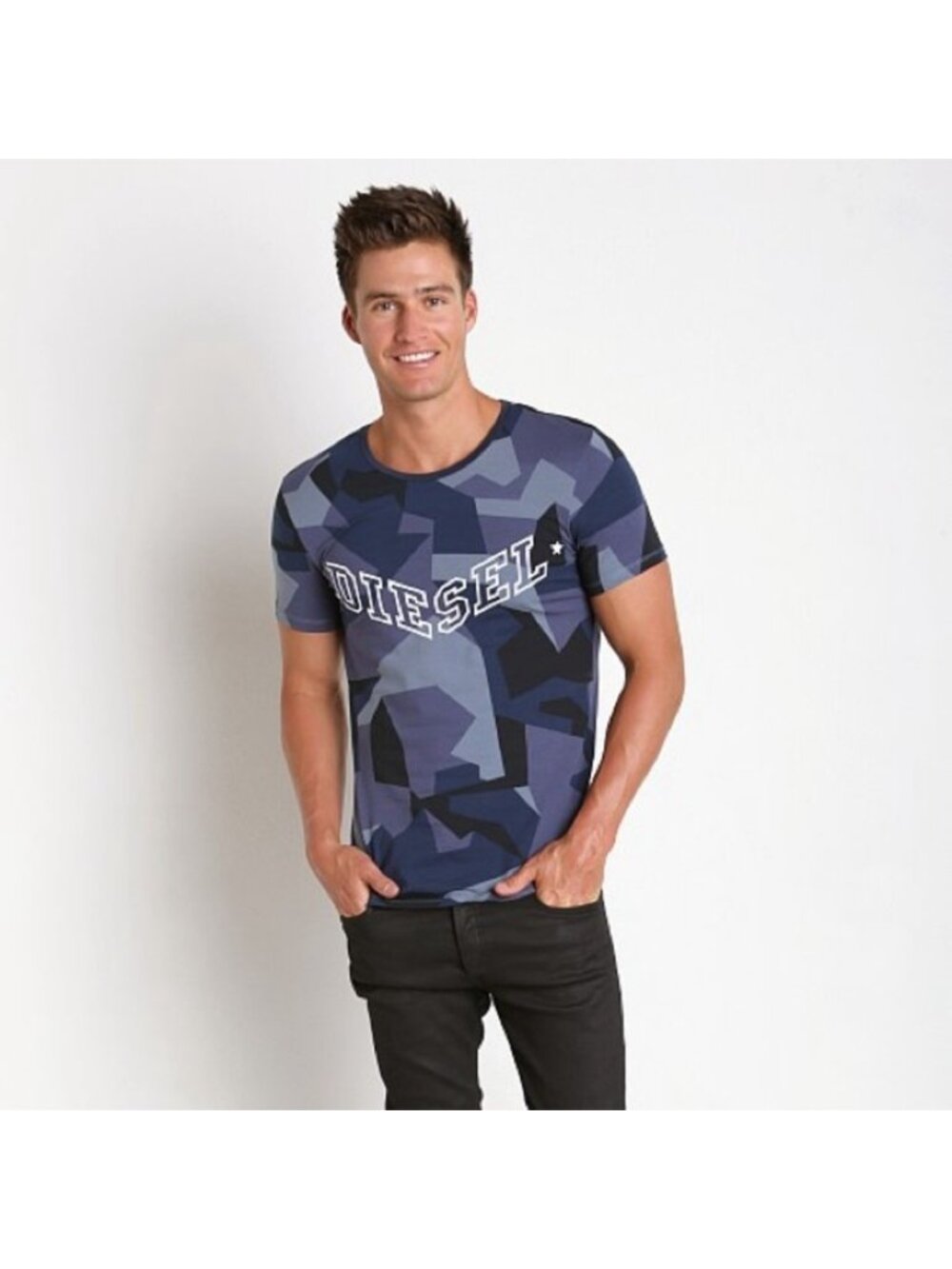 Diesel Men's T-Shirt Size XL Fitted Blue Camo Graphic Logo Crewneck Cotton Tee